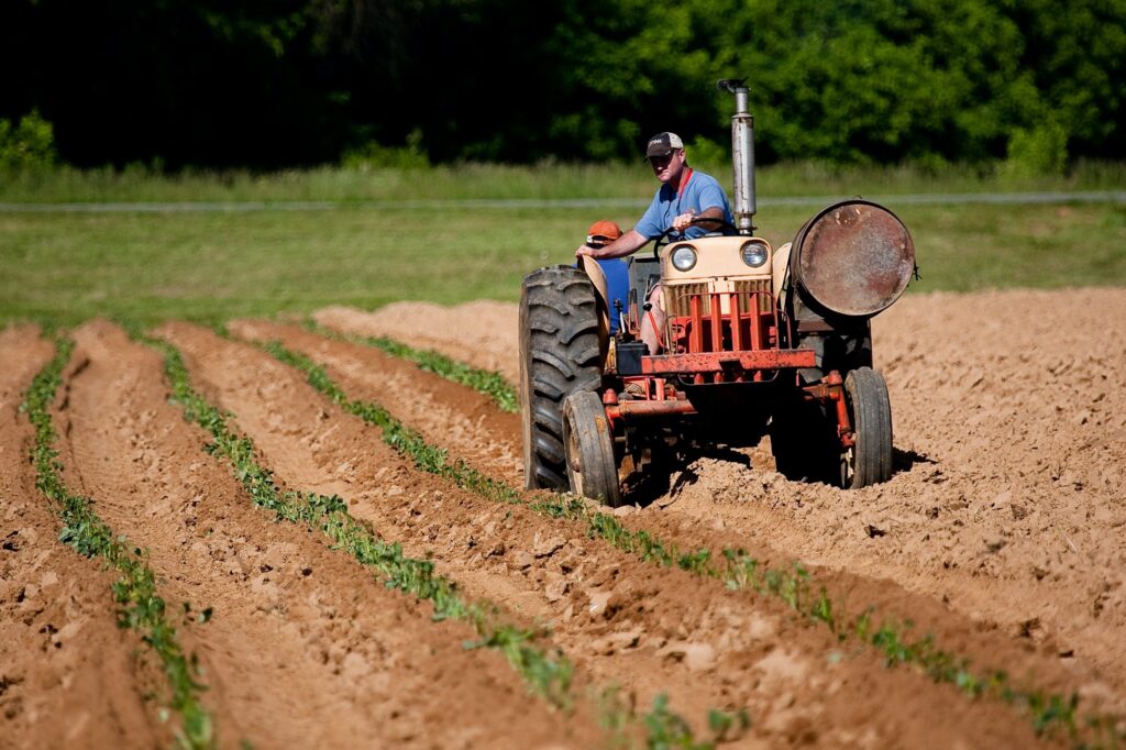 Tractor-labrando